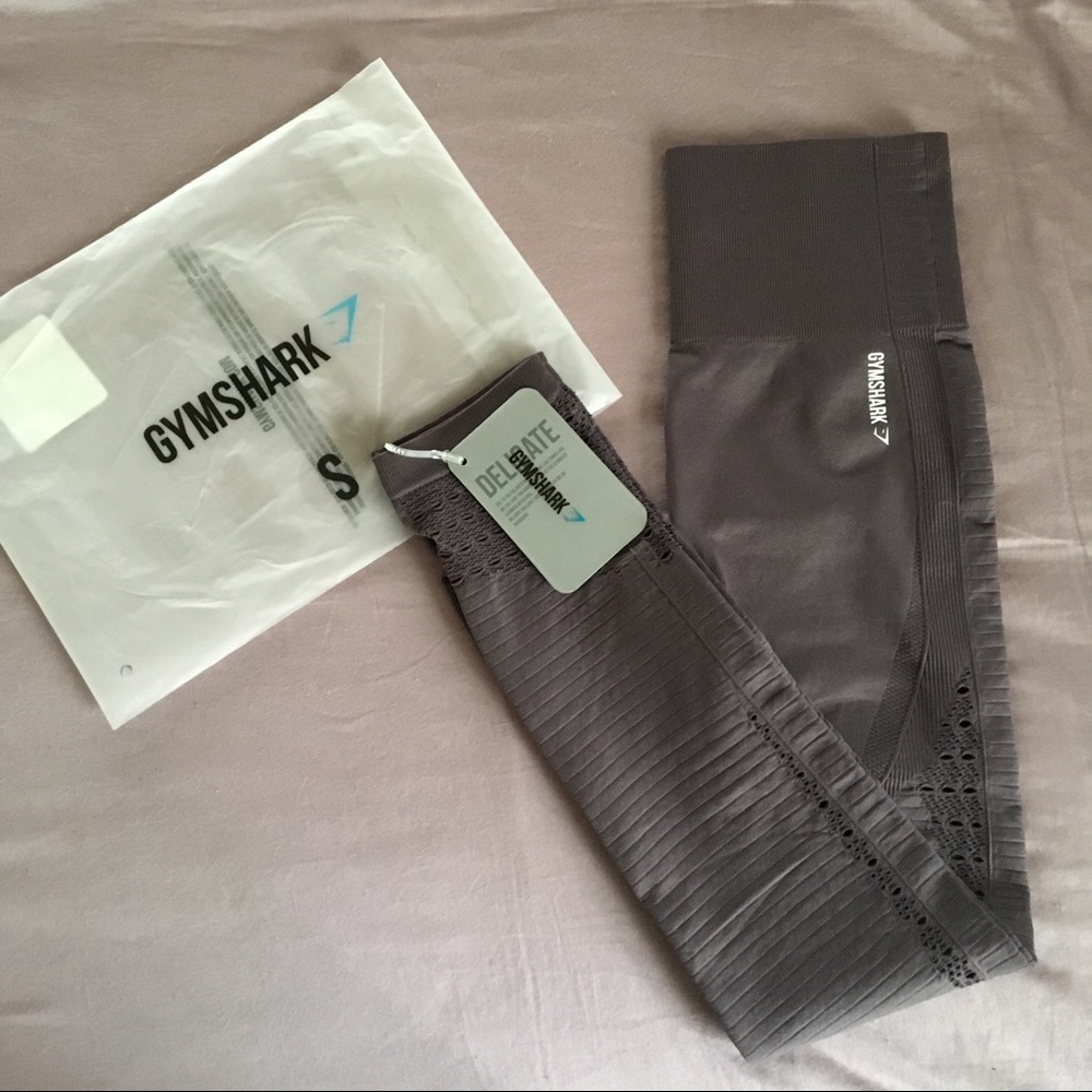 SOLD! NWT Gymshark Energy+ Seamless Leggings